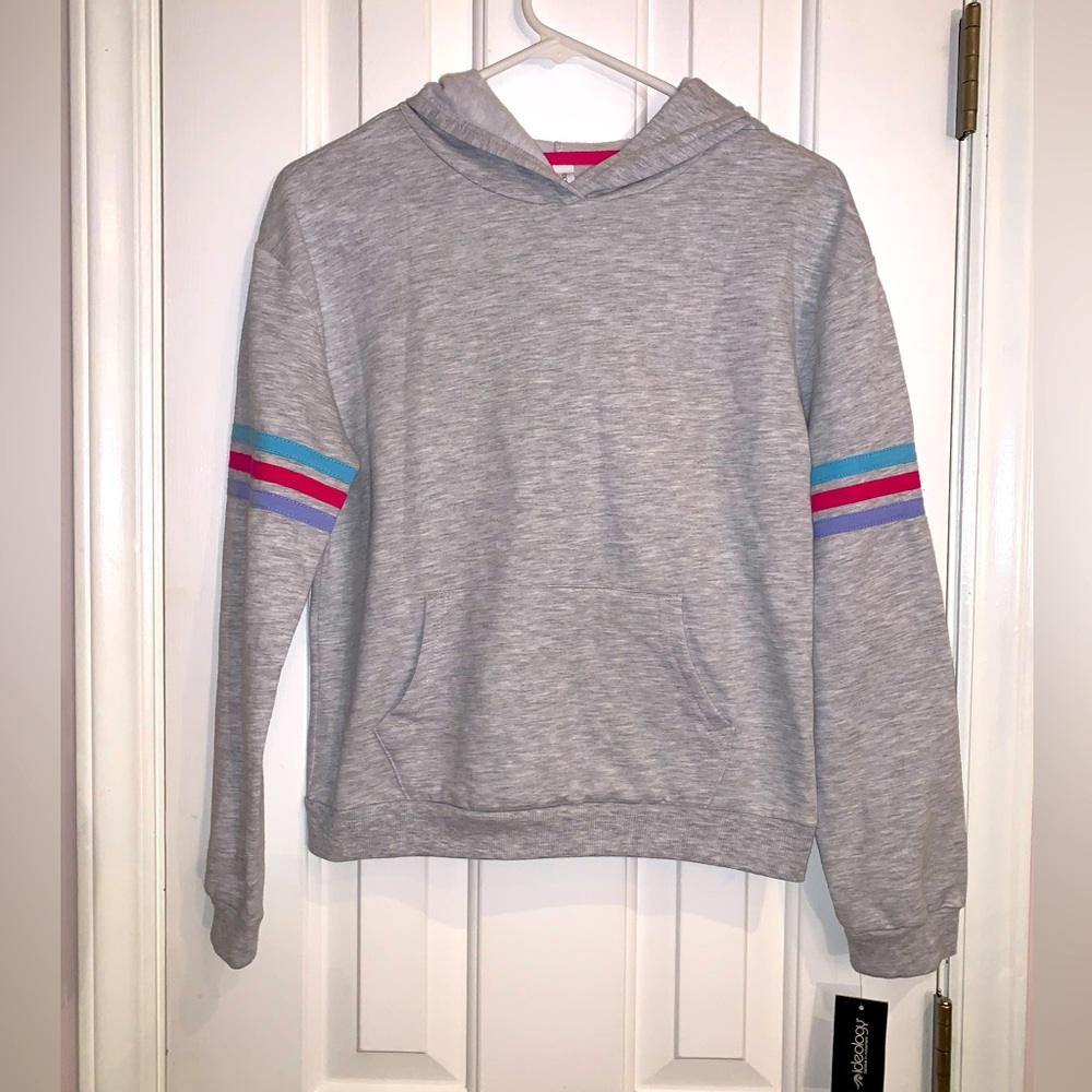 Ideology soft Ghost Heather Grey hoodie , with kangaroo pocket, size XL 16